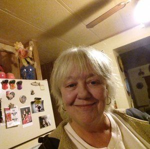 Meet your Posher, Dana